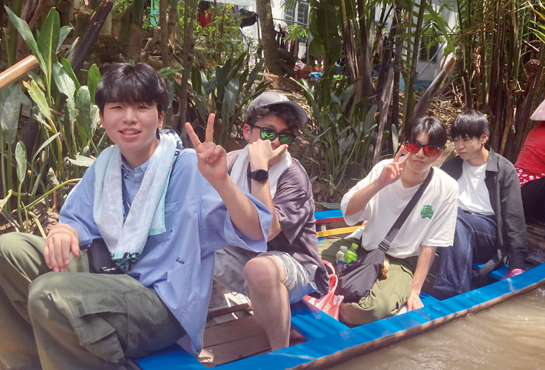 高校探究旅行